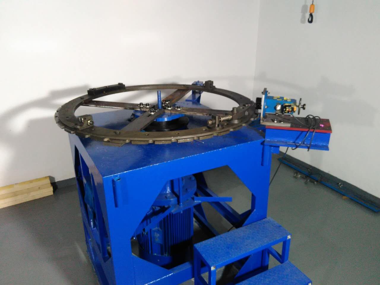 棉花滩电厂伏伊特VOITH机械过速保护装置完成专业检测校准，保障机组安全稳定运行